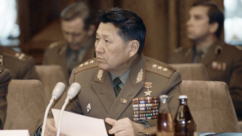 өмірбаяны, еңбек жолы, атағы, лауазымы