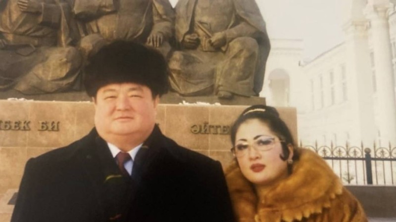 "Зәке, мені кешір". Мақпал Жүнісова Заманбек Нұрқаділовтың үйін сататынын айтты (ВИДЕО)