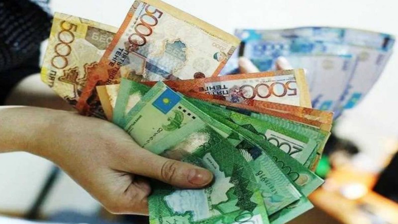 Биыл студенттердің шәкіртақысы тағы да өседі