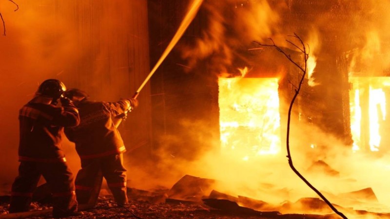 Ресейде үкімет үйін өртемек болды: "Қазақтар, мен сендермен біргемін!"