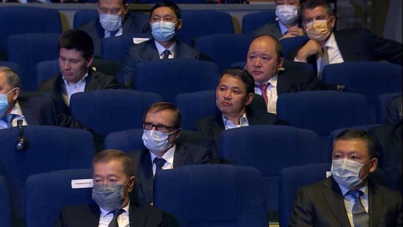 Тоқаевпен кездесуге Тимур Құлыбаев пен Болат Өтемұратов қатысқан