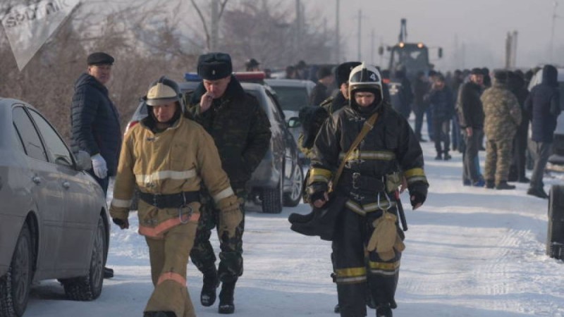 3 баланың әкесі ұшақтан қалай қалып қойғанын айтты 