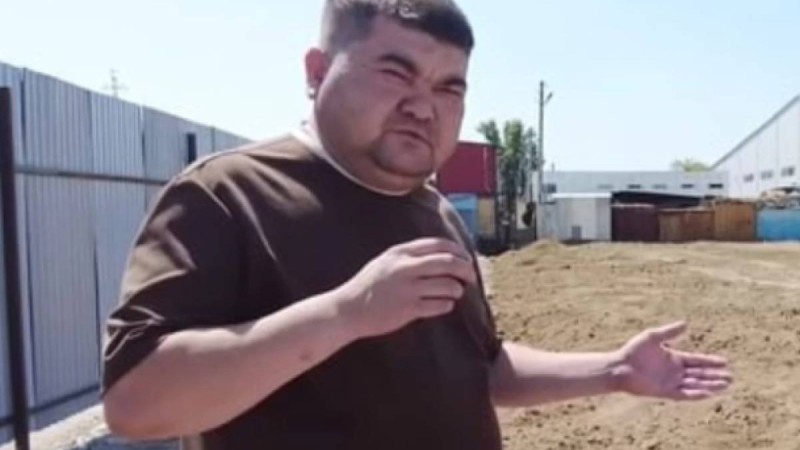 ҰҚК шенділерде ақша бопсалаған оралдық блогерді ұстады