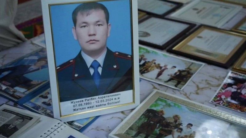 "Соңғы хат жазып, бастығын кінәлаған": Түркістанда өзіне қол салған полицейдің туыстары жан айқайын жеткізді