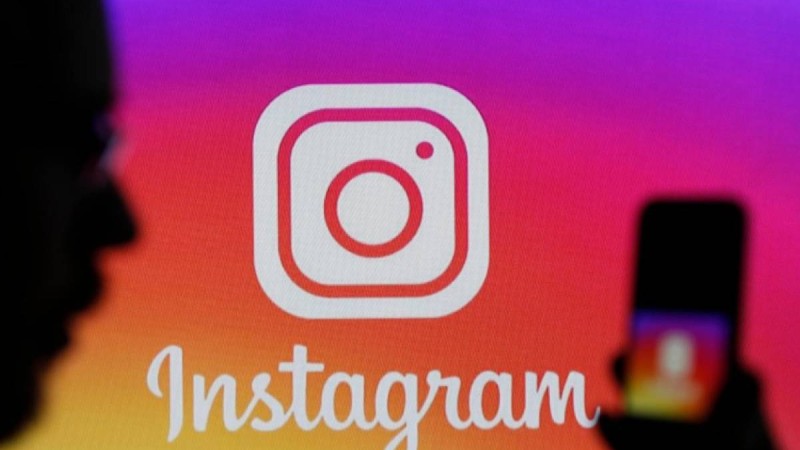 Instagram желісінде тікелей эфир, Stories көру ақылы болмақ