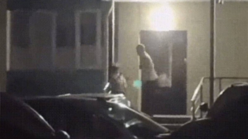 «Бишімбаевтар қаптап бара жатыр»: әлеуметтік желіде аяусыз соққыға жығылған тағы бір әйелдің видеосы тарады