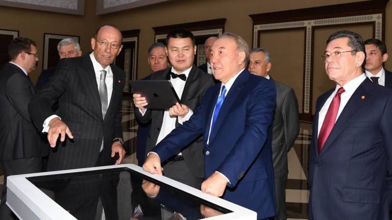 Мәжіліс Назарбаевтың екі ұйымдағы төрағалық қызметін тоқтатты