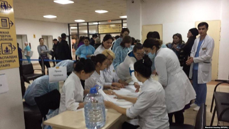 Дәрігерлер ауруханадағы науқастардың жағдайы туралы айтты