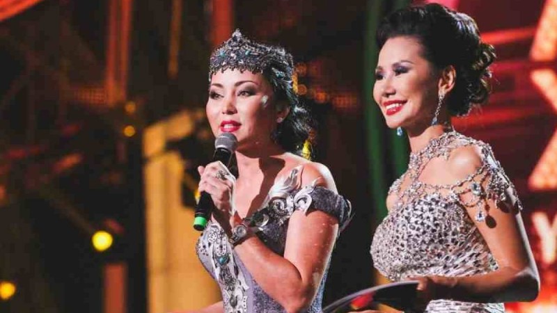 Динара Сәтжан ұшақ апатына байланысты Баян Алагөзоваға көңіл айтты - Қазақстан жаңалықтары