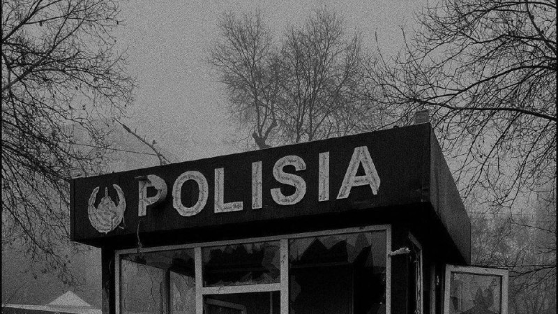 "Баламды террорист деп траншеяға көмбек". Ақтөбеде ұлынан айырылған отбасы марқұмның сүйегін ала алмай жүр