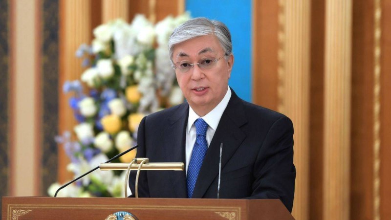 Кінәлілер жазаланады: Тоқаев ұшақ апатына қатысты пікір білдірді
Президент қаза болғандардың отбасына көңіл айтты