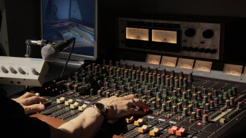 Фонограммамен ән айтуға тыйым салынды