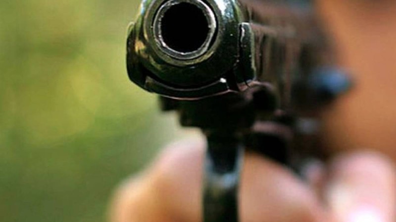 «Бұрынғы әйелін пышақтап тастаған»: Түркістандық азамат қызғаныштан қалыңдығын атып өлтірді