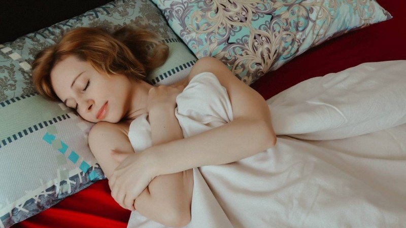 "Ағасының әйелімен төсектес болған": Арыс тұрғыны танысын интимді видеомен қорқытқан