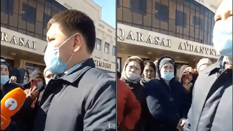 Жүздеген адам жұмыссыз қалған. Қаскелеңдіктер әкімдік алдына ереуілге шықты