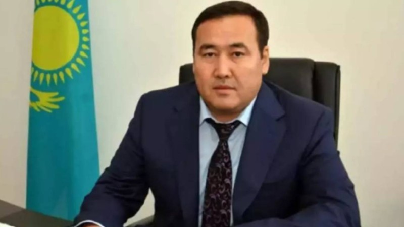 Атырау қаласының әкімі Қайрат Оразбаев қызметінен босатылды