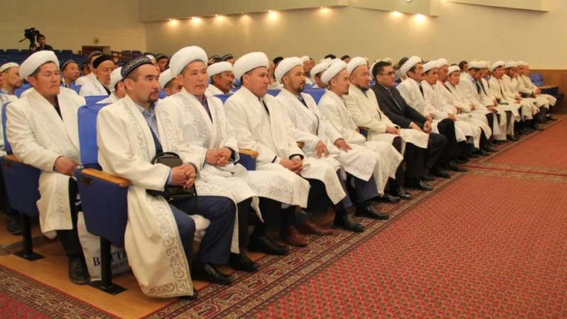 Құрметті президент, салафизмге заңмен тыйым салыңыз!..