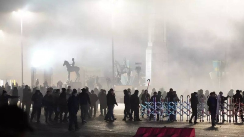 Қазақстанда тәртіпсіздік салдарынан кемінде 225 адам қаза тапты