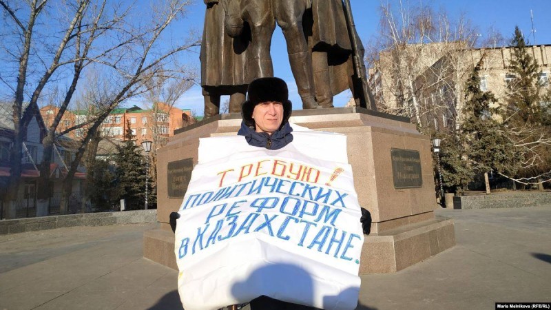 "Қазақстанда тұтас биліктің ауысқанын қалаймын"