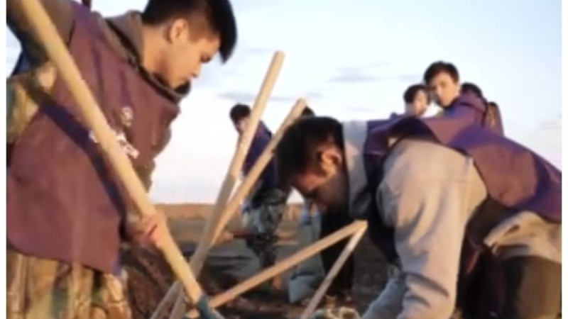 “Бәрімізге қатысты” орталықтарына жиналған белсенділердің саны артуда