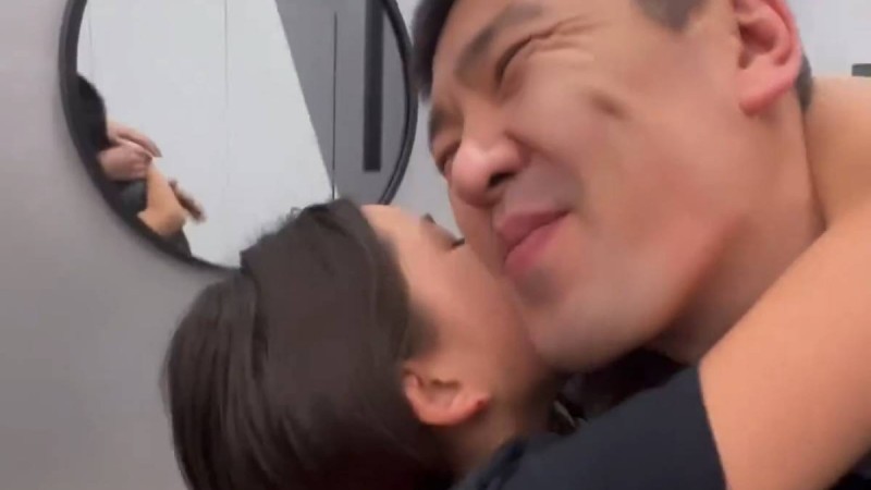 "Елді жылатты" - Мейіржан Төребаевтың үйіне оралған сәті жарияланды (видео)