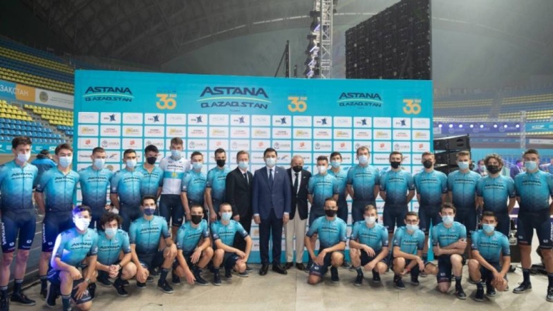 Нұр-Сұлтанда 2022 жыл маусымындағы Astana Qazaqstan Team командасы таныстырылды