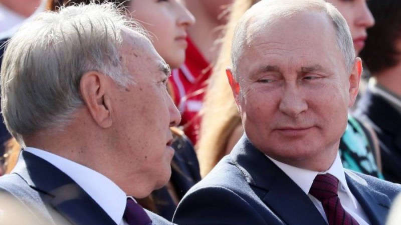 Назарбаев Путинмен қалай дауласқанын айтты