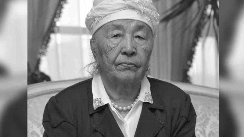 Тасмағамбетовтің марқұм анасы: Әйел адам ешуақытта еріне қарсы келмеуі керек
Ділдә Қоқанова көзі тірісінде берген сұхбатында тәрбиелі өсиетін айтып кетті