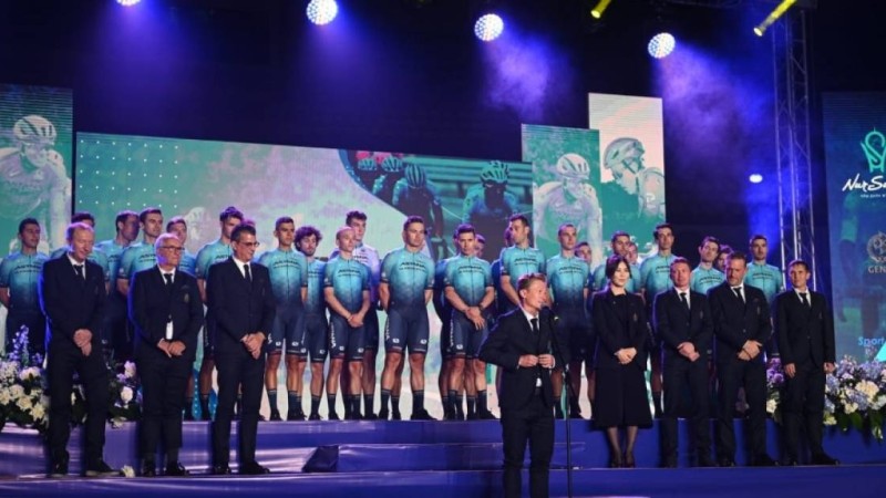 Нибали оралды, Луценко көшбасшы