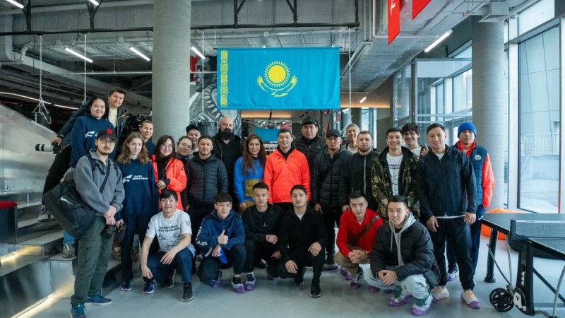 “Дала қырандары" жастар бірлестігі Орал қаласының маңындағы су тасқынына қарсы іс-шараларға қатысты