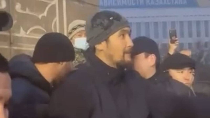 «Арнау айтқан әншілер қайда»: Дикий Арманның ақшасы жақсы, өзі жаман ба?