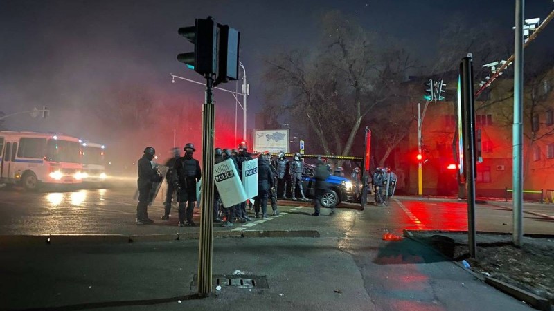 Белгілі кәсіпкер 500 млн теңге көлемінде кәсіпкерлерге көмек көрсетті