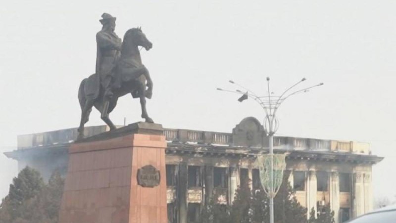 Таразда кешкі жетіден таңғы 7.00 дейін көшеге шығуға тыйым салынды