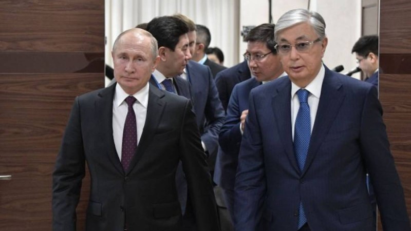 Тоқаев Ресей президентімен телефон арқылы сөйлесті