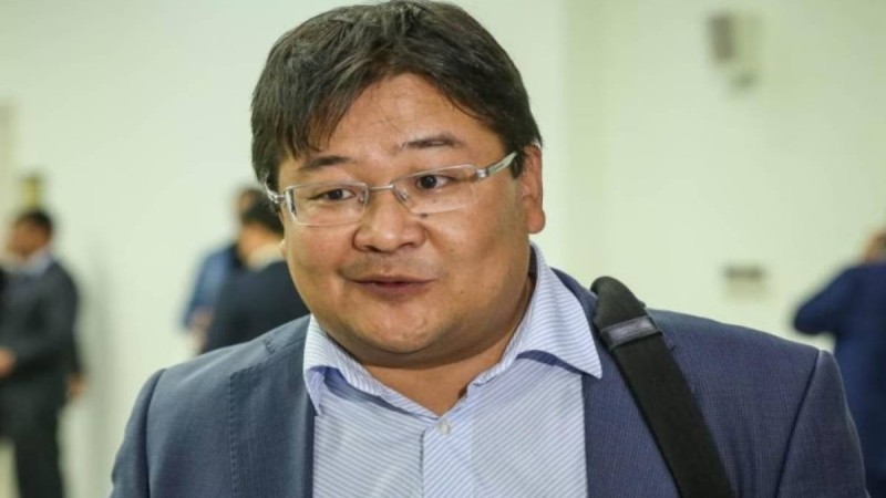 "Мәжбүр болдық" - Айдос Сарым Қазақстан БҰҰ-ның Қырымдағы адам құқықтарын бұзу туралы қарарына неге қарсы дауыс бергенін айтты