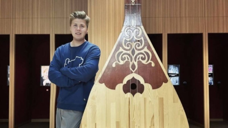 «Ақша жинауды доғару керек»: Лодочников «халыққа жанашыр» блогерлерге күмән келтірді (ВИДЕО)