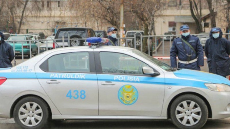 Алматыдағы қоршауға алынған үйдің жанындағы бизнес орталық эвакуацияланды - Қазақстан жаңалықтары