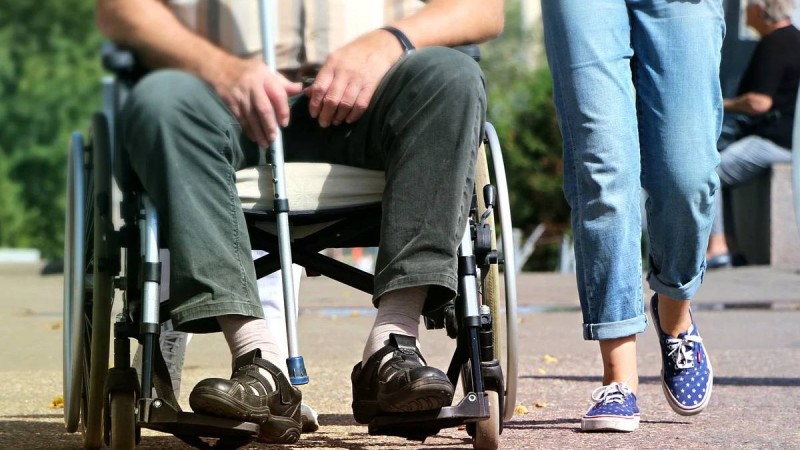 Мүгедектерді комиссия сау деп тауып, жәрдемақыдан айырған (видео)