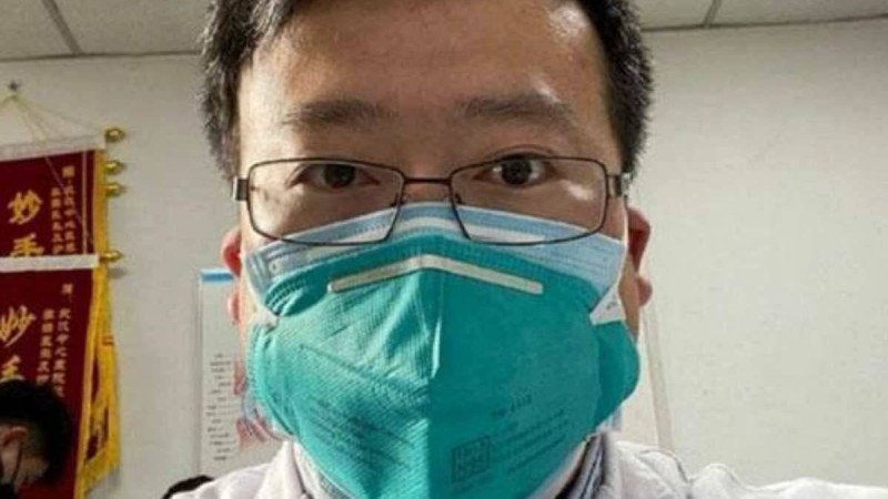 Қытайда коронавирус індеті туралы ескертуге тырысқан дәрігер өлімінен кейін ақталды - Қазақстан жаңалықтары