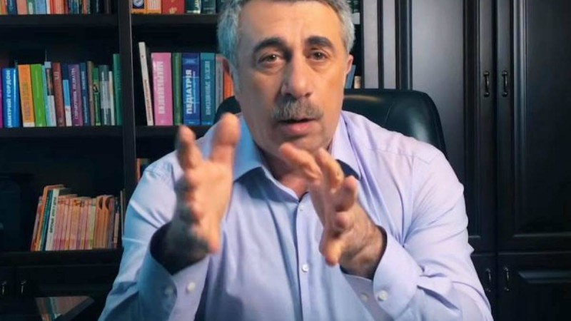 Дәрігер Комаровский коронавирус пандемиясы кезінде балалармен қалай серуендеу керектігі жайлы кеңес берді - Қазақстан жаңалықтары