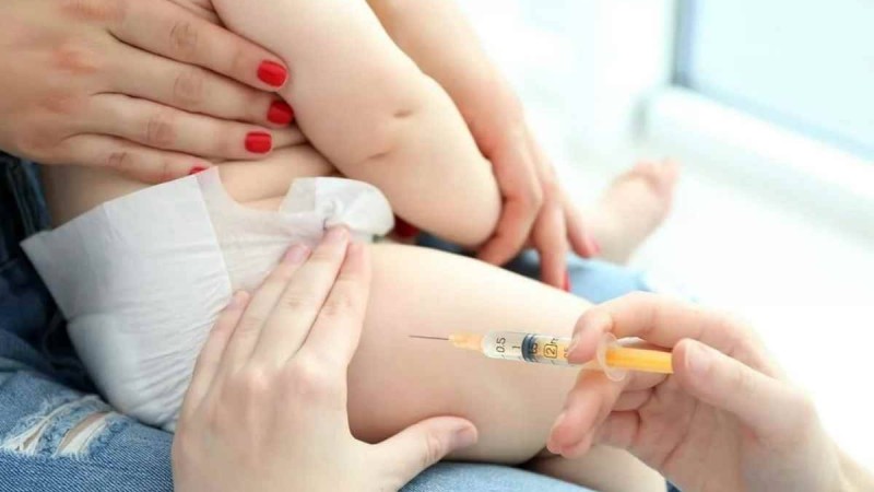 Министрлік Қазақстандағы мемлекеттік және жекеменшік емханалардағы вакцинаның сапасы туралы айтты - Қазақстан жаңалықтары