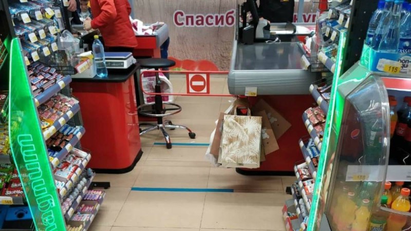 "5 адамнан артық емес": Отандық супермаркеттерде карантин кезіндегі жаңа ережелер қалай сақталып жатыр - Қазақстан жаңалықтары