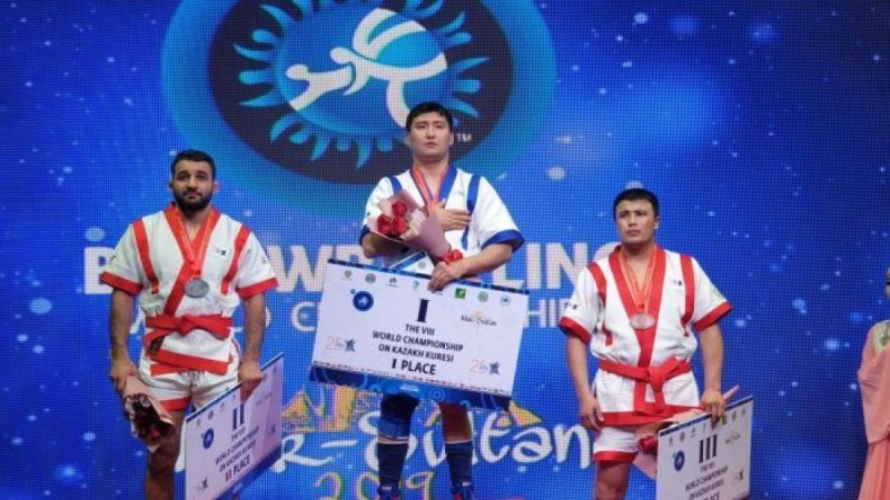 Қазақ күресінен әлем чемпионаты: кім жеңімпаз атанды