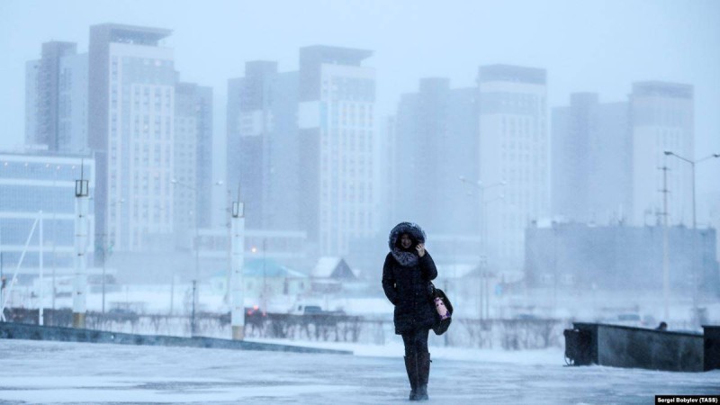 Шымкентте боран соғып, үйлердің шатыры ұшты