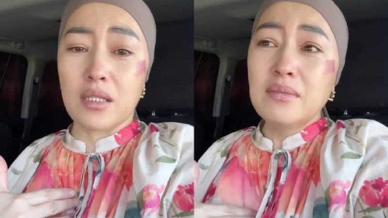 «Алдыма отыр, сені иіскеуім керек»: Әнші Наркенже Серікбаева филармония басшысынан қысым көргенін айтты