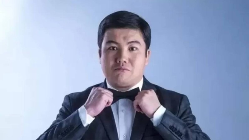 «Мәссаған»: Тұрсынбек Қабатовтың тоқал алғаны туралы сыбыс тарады