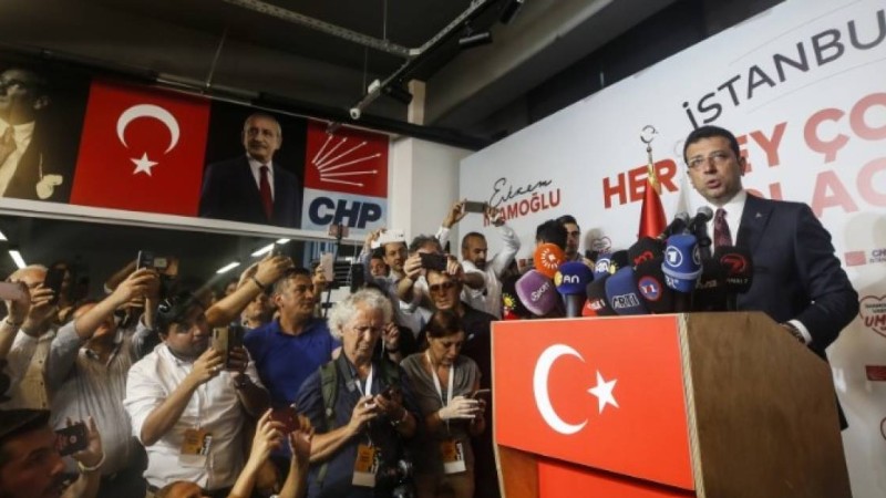 Түркияда билікке наразы халық көтеріліске шықты