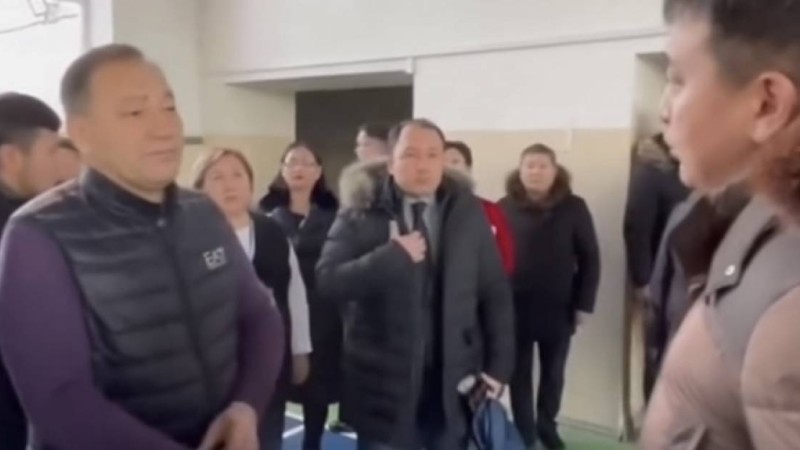 “Этикет жоқ”: Ақтөбе облысы әкімінің қарамағындағыларға тапсырма берген видеосы желіге тарады