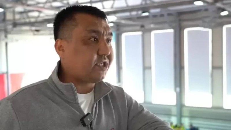 Бақтияр Артаев ішімдіктен емделген зілтемірші Алмас Өтешовті лауазымды қызметке тағайындады