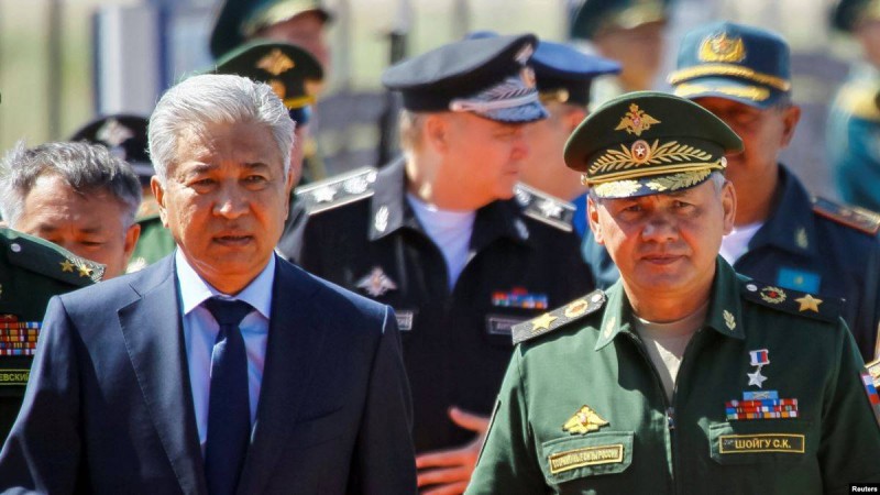 "Өз еркімен кетудің шарты бар". Тасмағамбетовтің зейнетке шығуына реакция